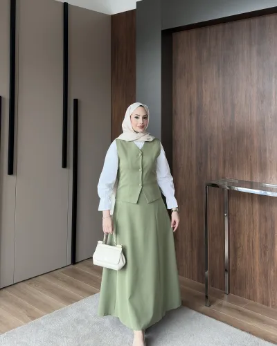 Model wearing the Velora Set in Olive Green